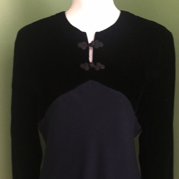 ARMOLD SCASSI BLACK & NAVY COCKTAIL DRESS - Picture 2 of 9